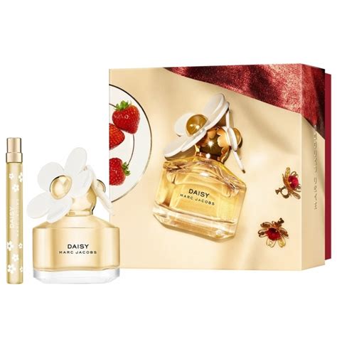 cheap marc jacobs perfume gift sets|Marc Jacobs 50ml gift set.